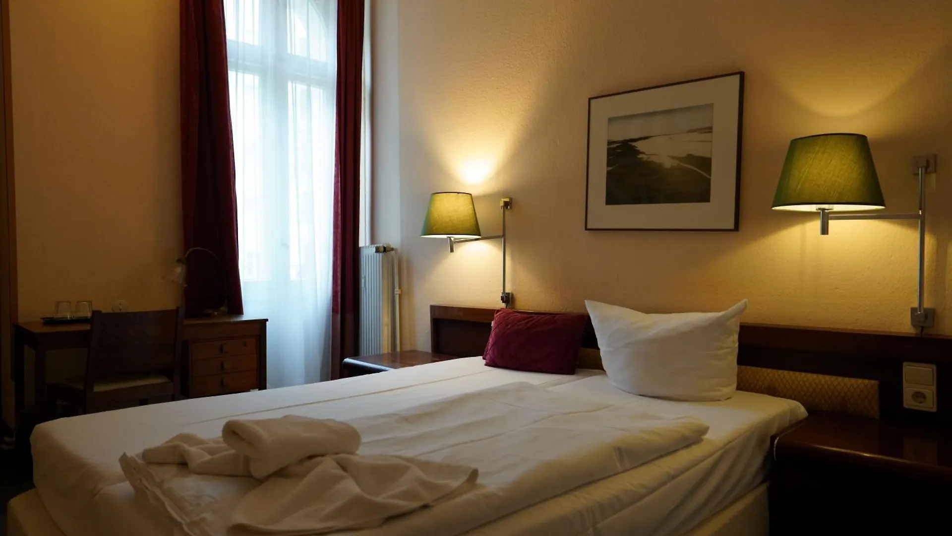 Hotel Xantener Eck 2*, Berlin