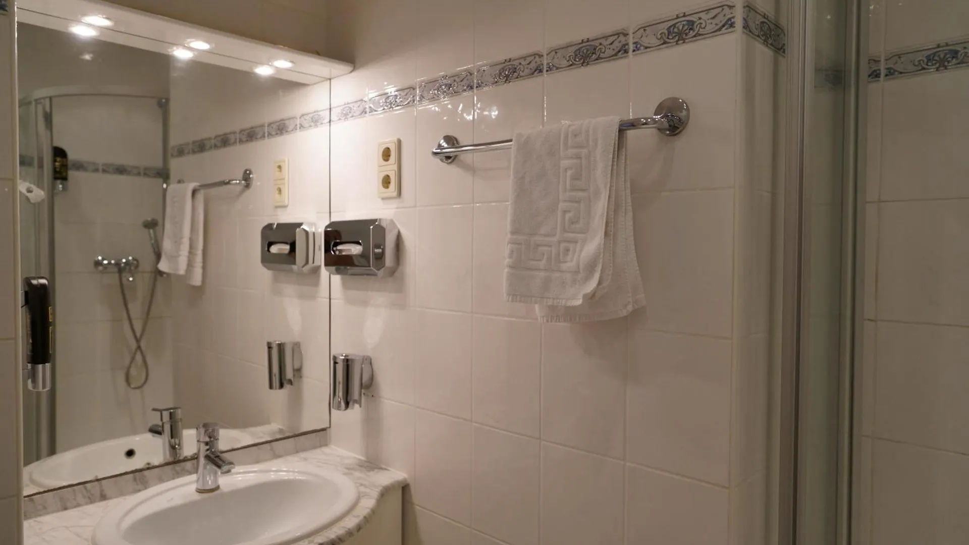 Hotel Xantener Eck 2*, Berlin