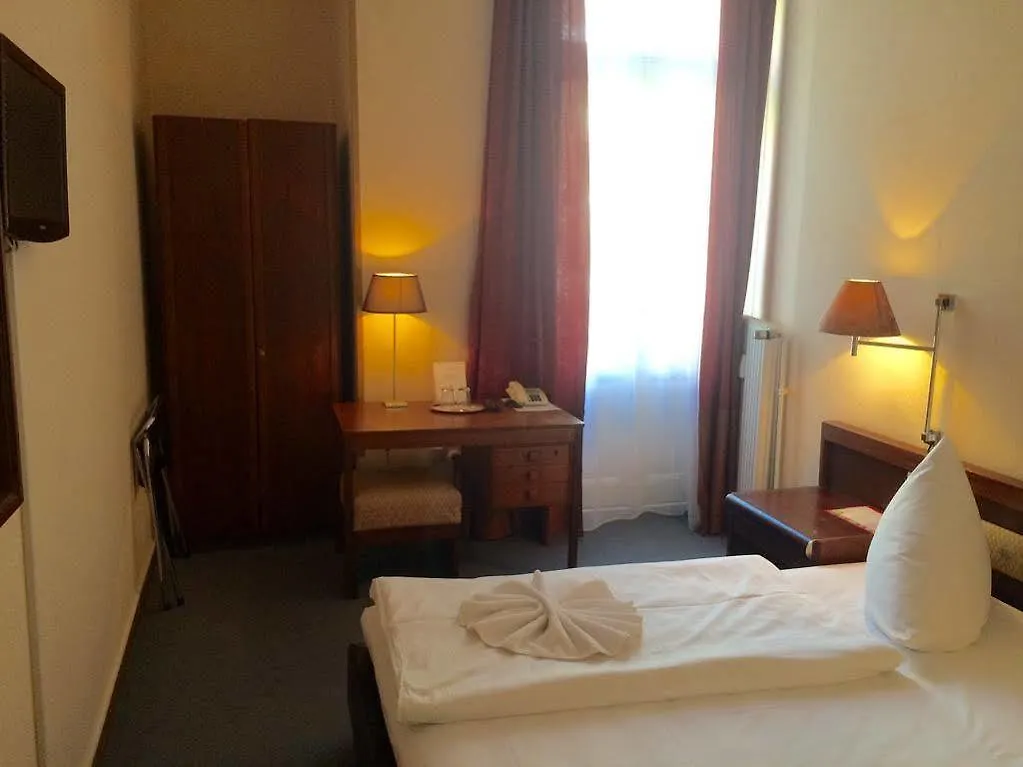 Hotel Xantener Eck 2*, Berlín Německo