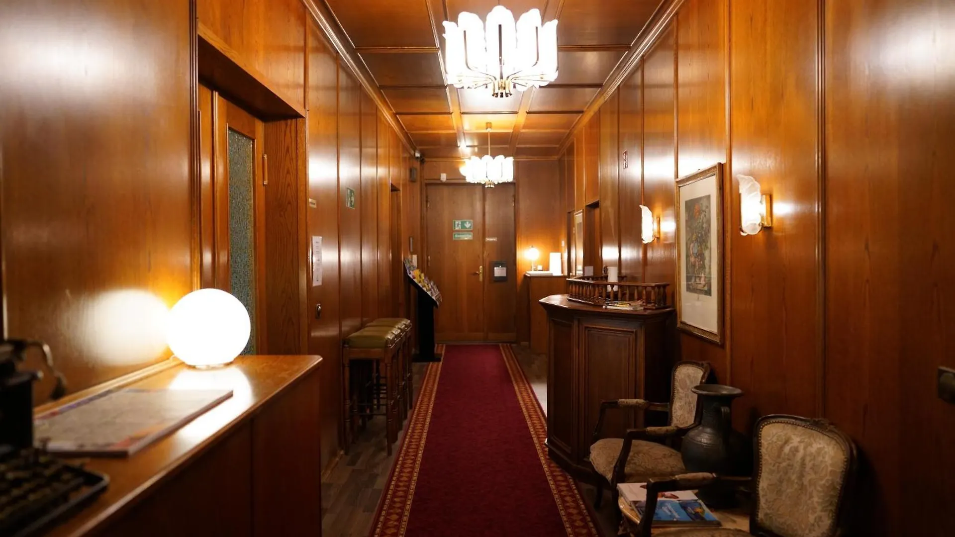 **  Hotel Xantener Eck גרמניה